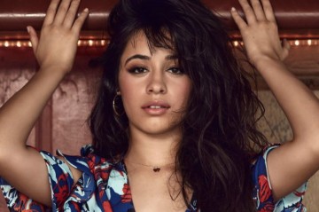 Masker Putih Telur, Rahasia Wajah Cantik Camila Cabello 