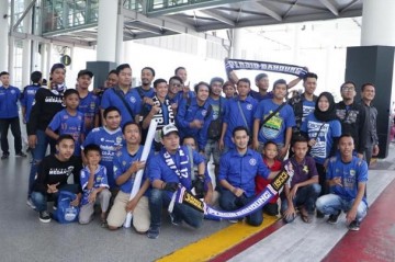 Viking Prediksi Persib Raih Tiga Poin Atas PSMS Medan